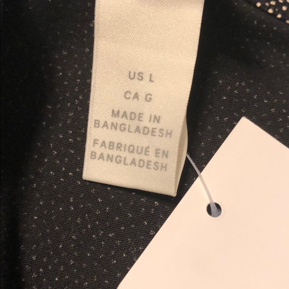 Woman’s top - Picture 4 of 5